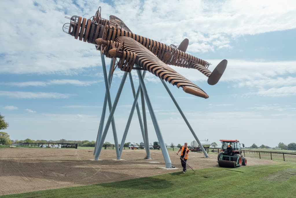 On Freedom's Wings - Lancaster Bomber Sculpture project photography 15