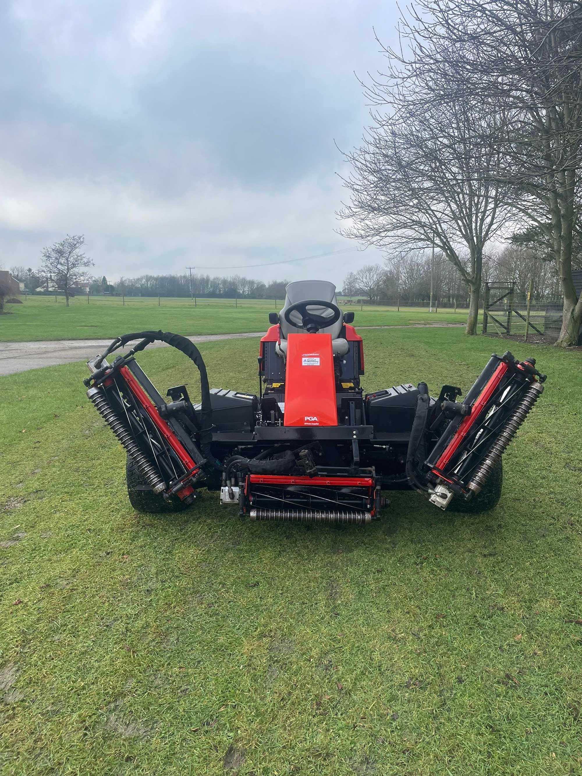 Jacobsen Fairway 305