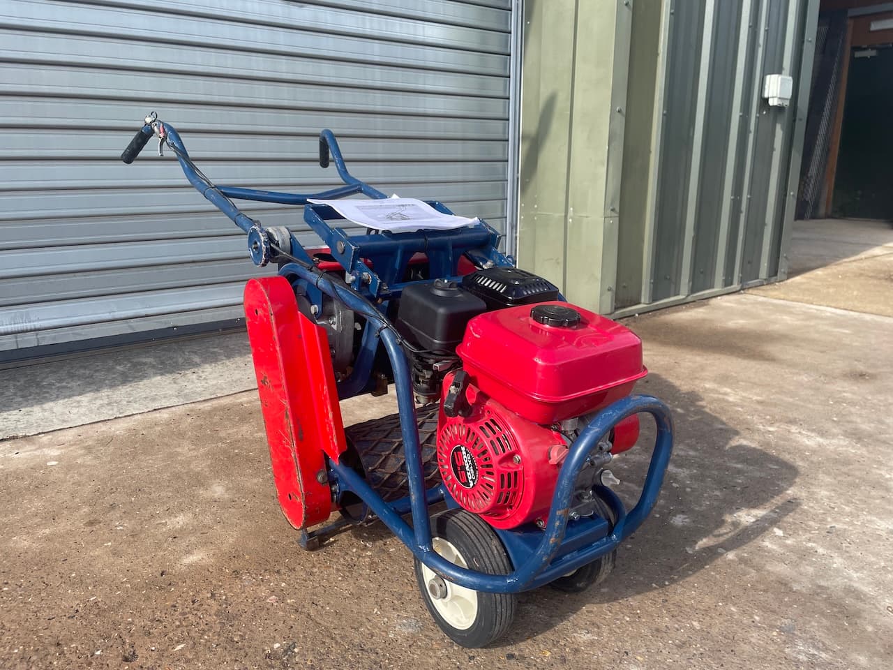 Brouwer Pedestrian Sod Cutter MKII
