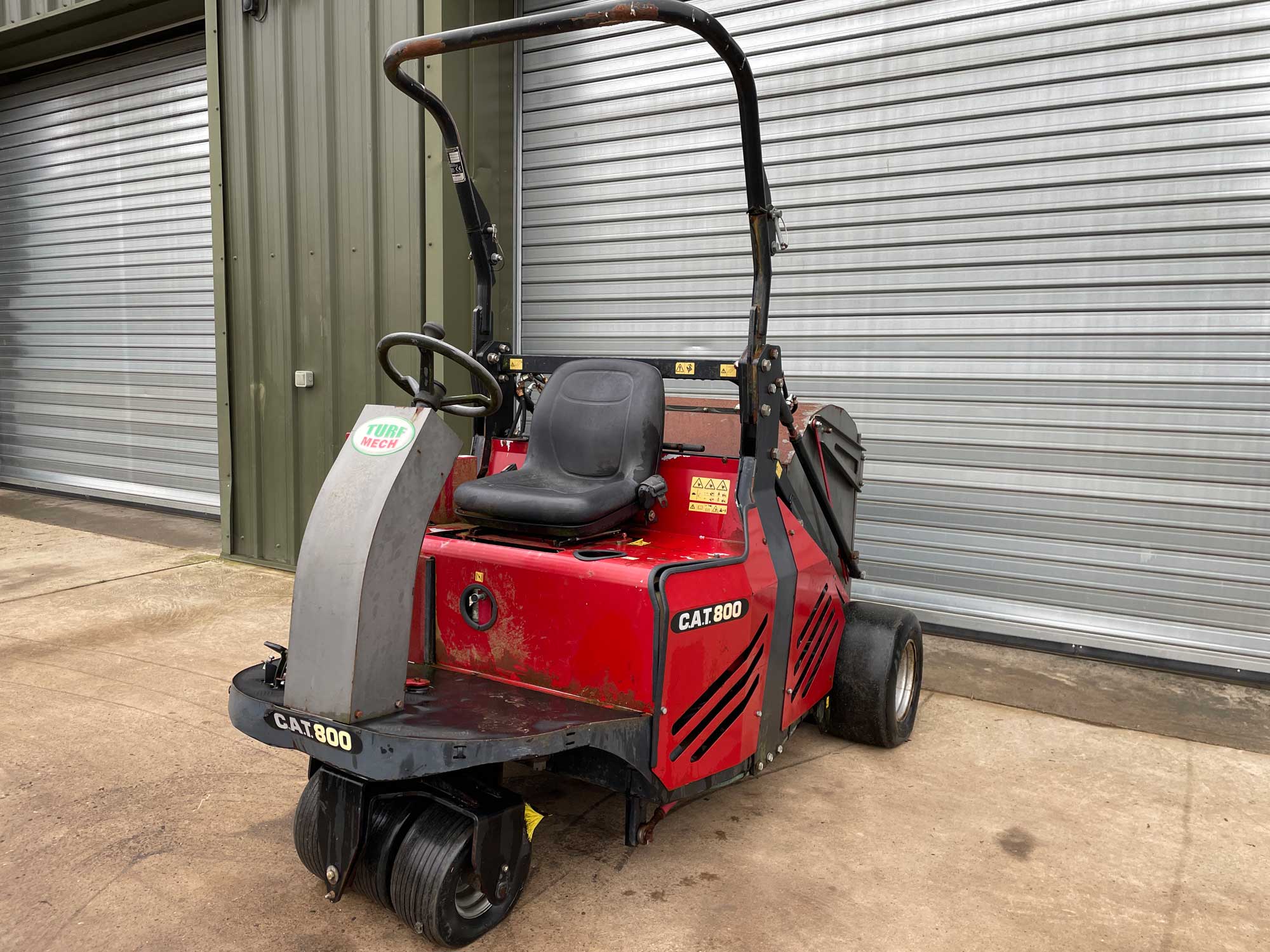 Turfmech CAT 800 Sweeper Collector