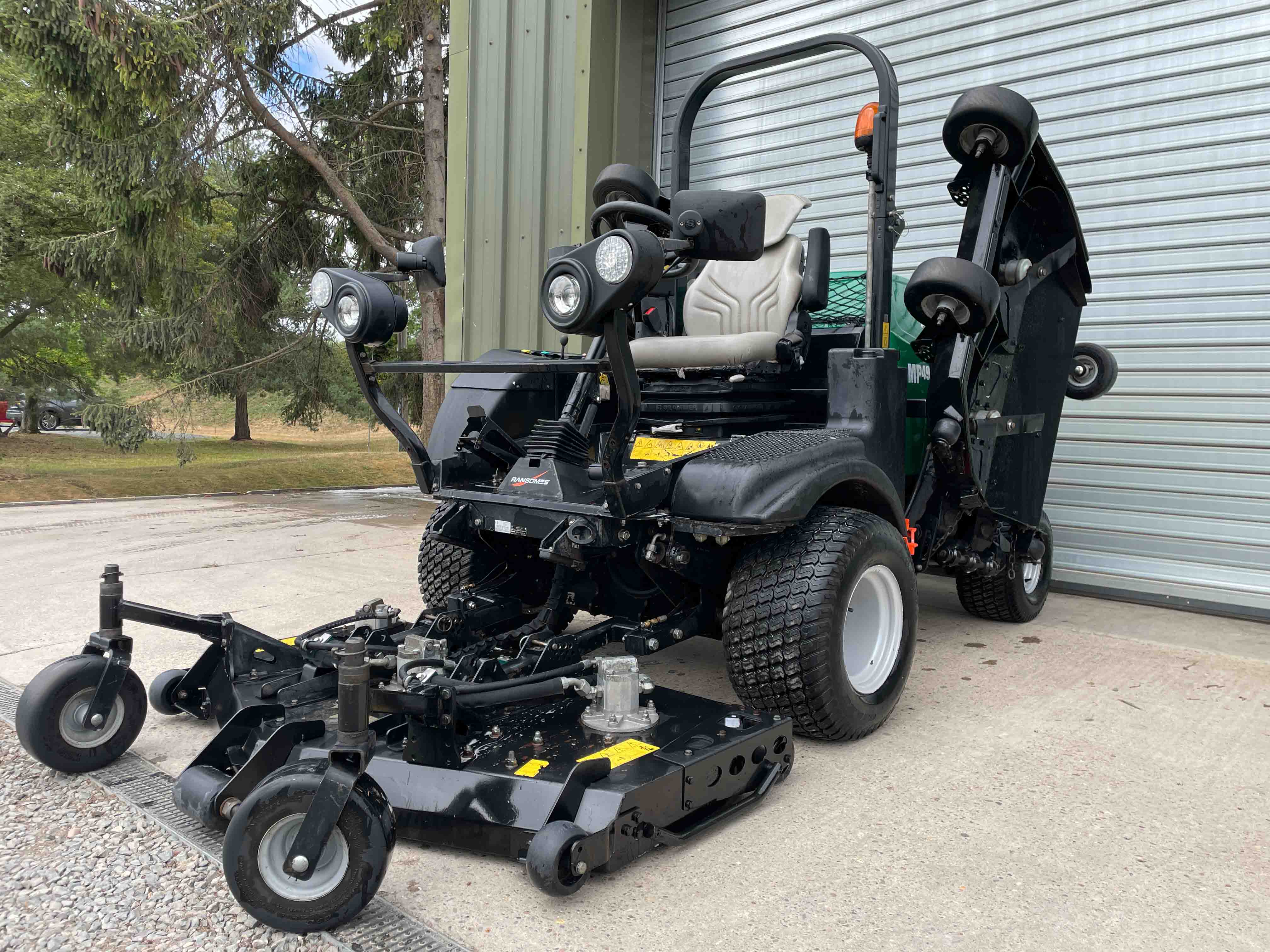Ransomes MP493 Wide area Mower