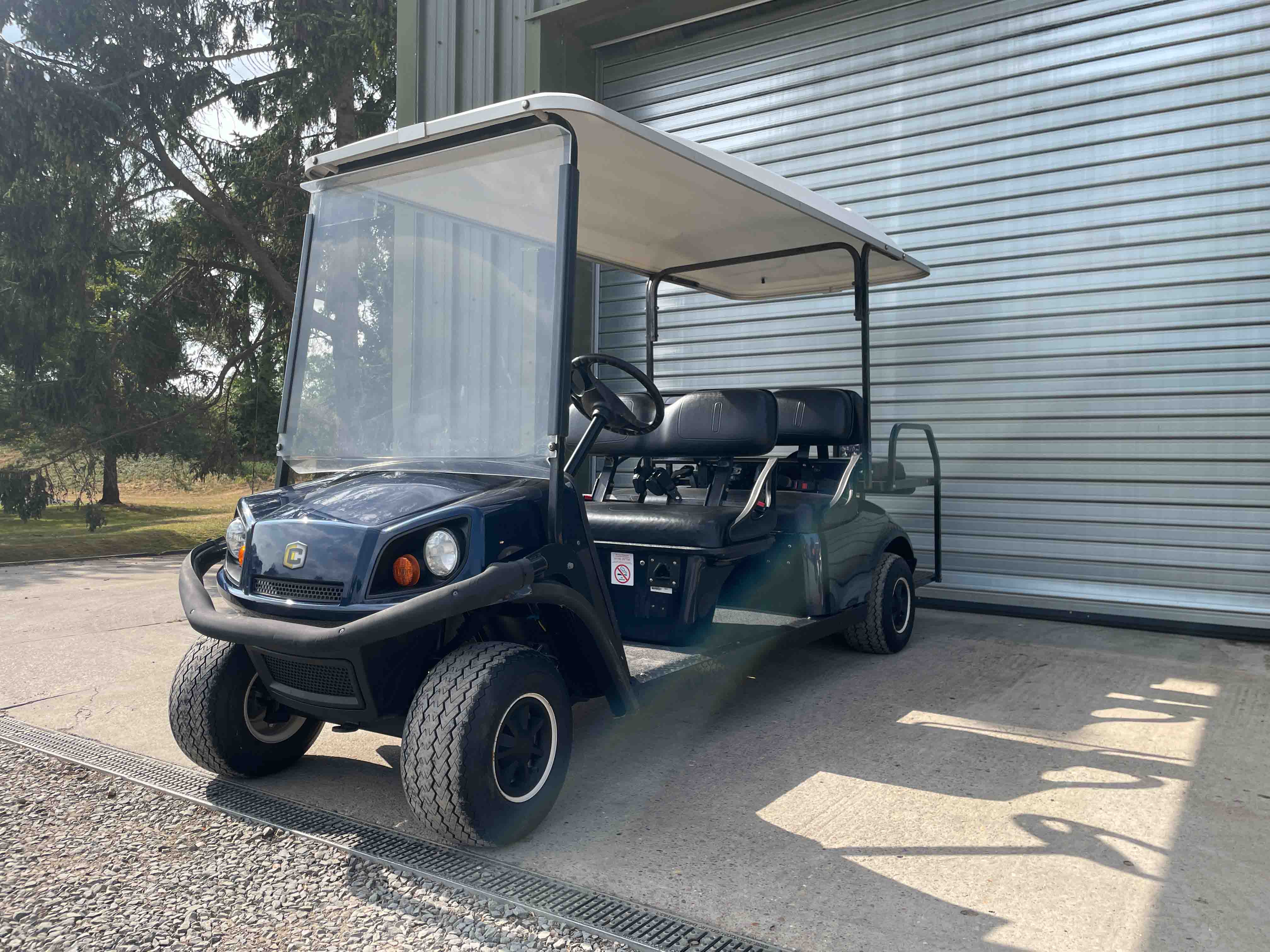 Cushman Shuttle 6 Electric Buggy