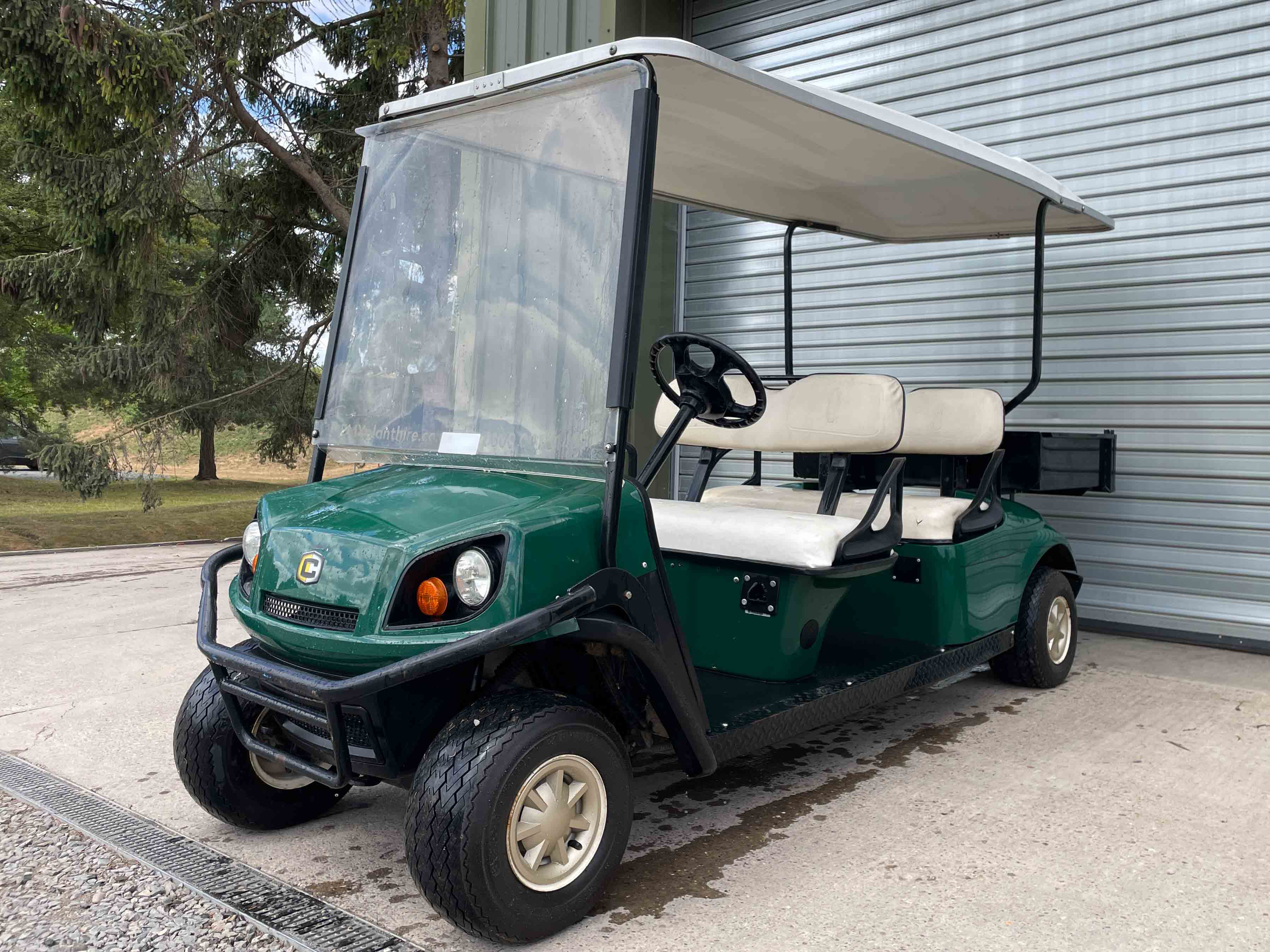 Cushman Shuttle 6 Electric Buggy