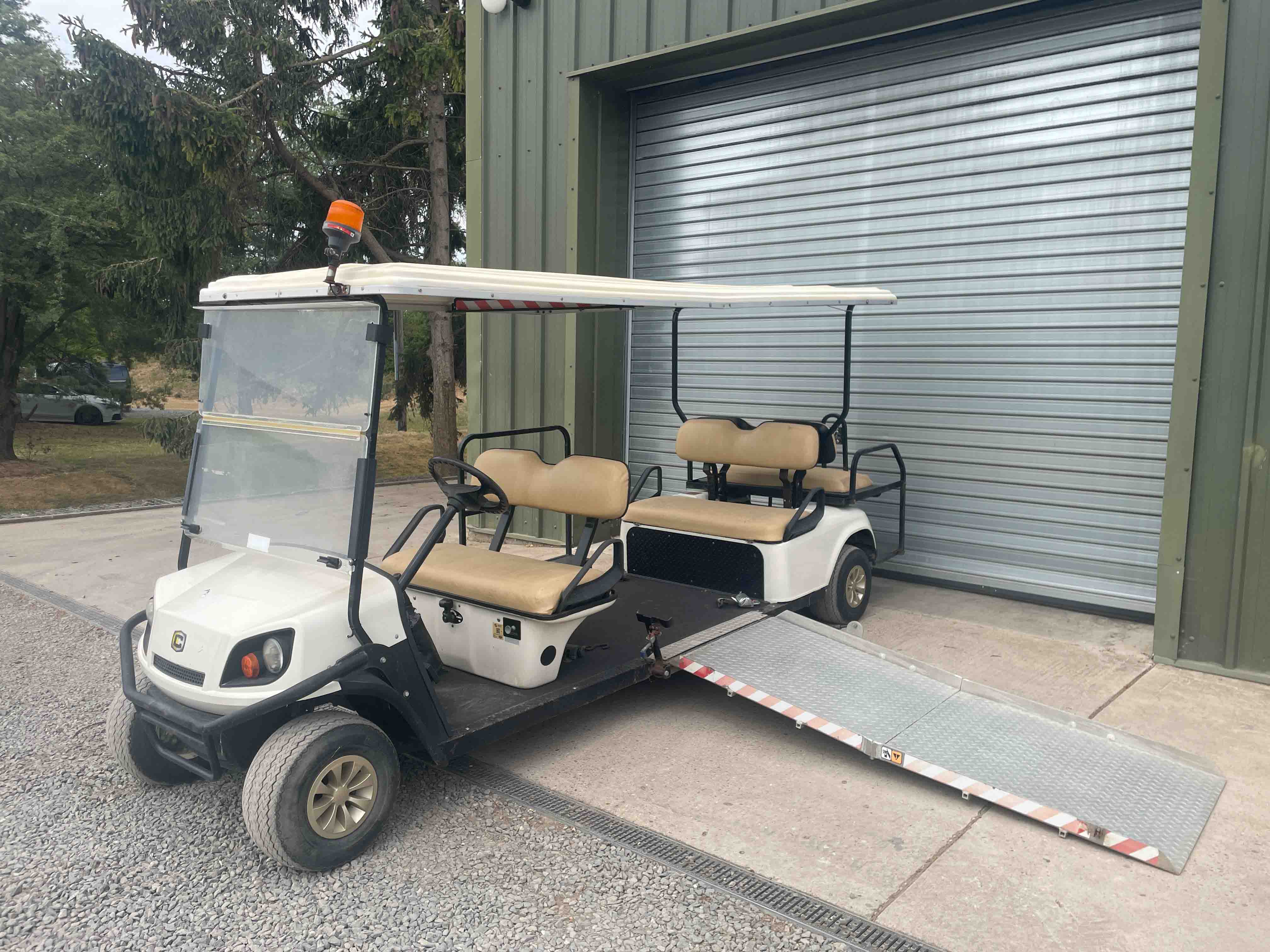 Cushman Shuttle 6 Disabled Access Buggy