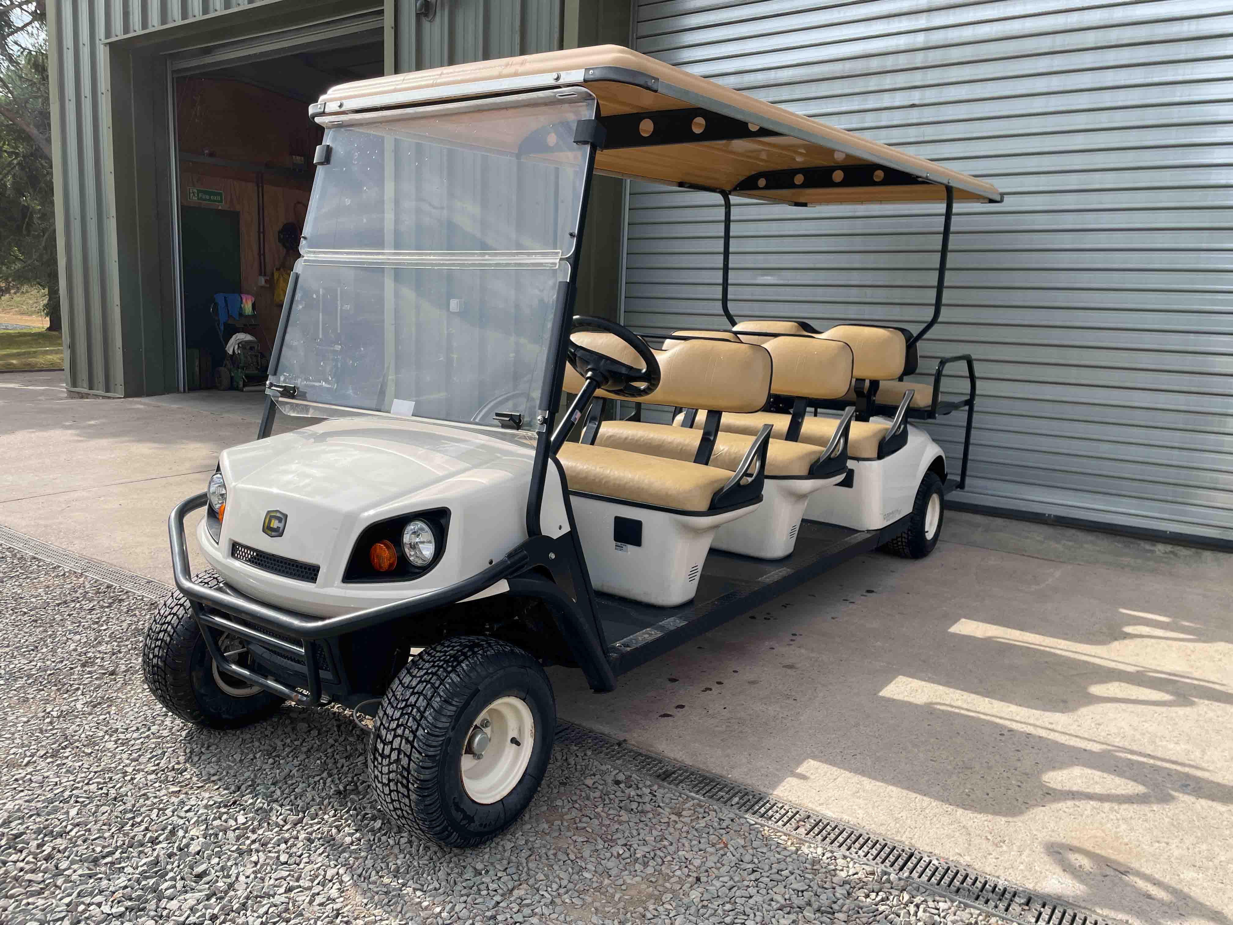Cushman Shuttle 8 EFI Buggy