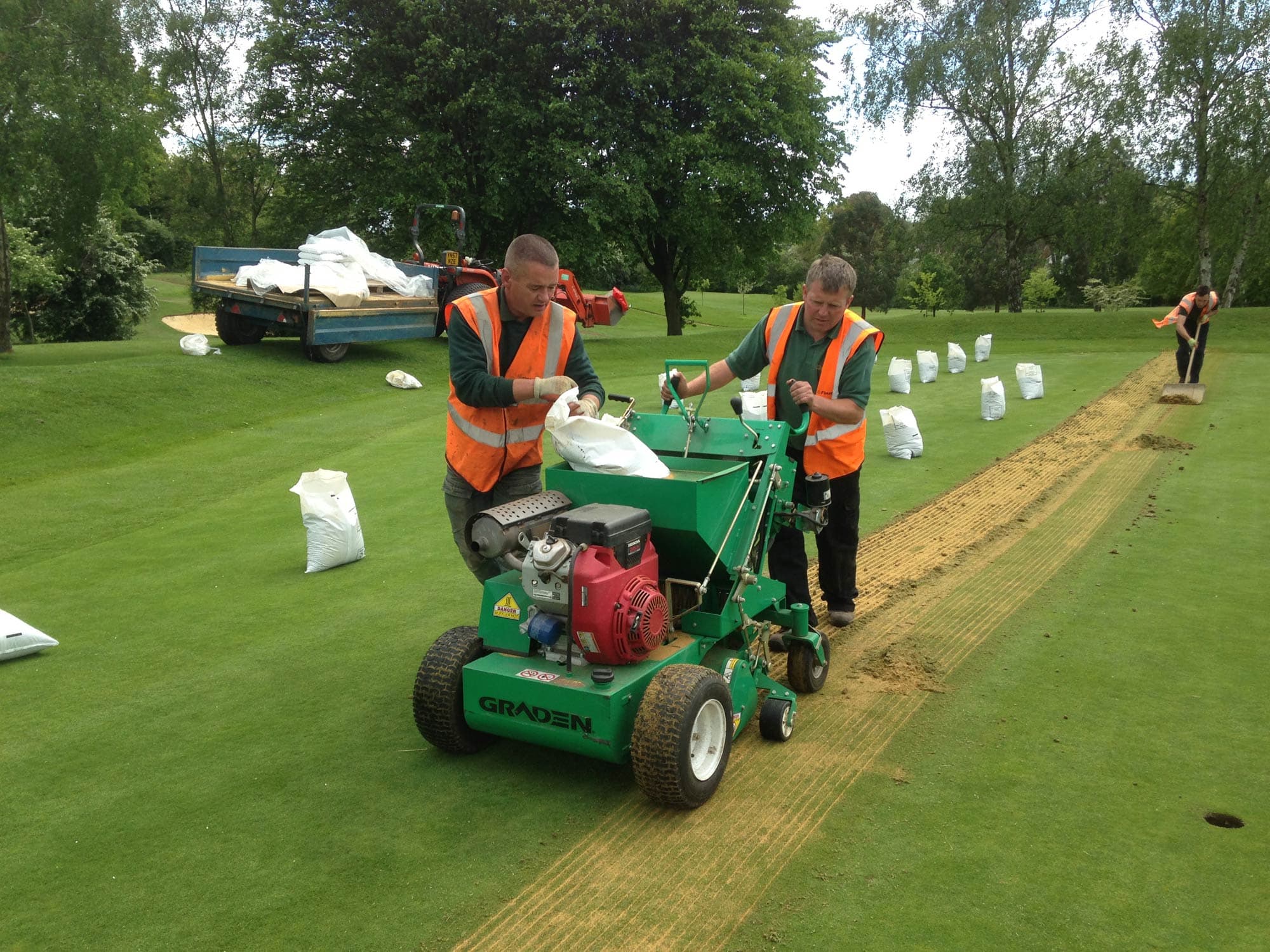 Graden Sand Injection