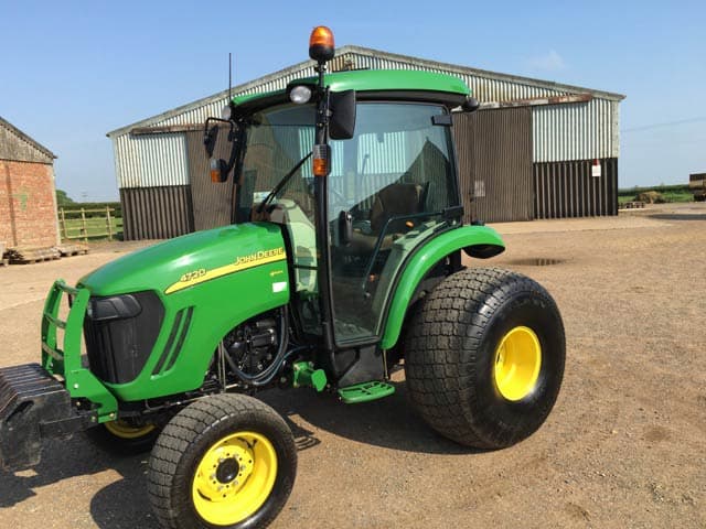 John Deere 4720