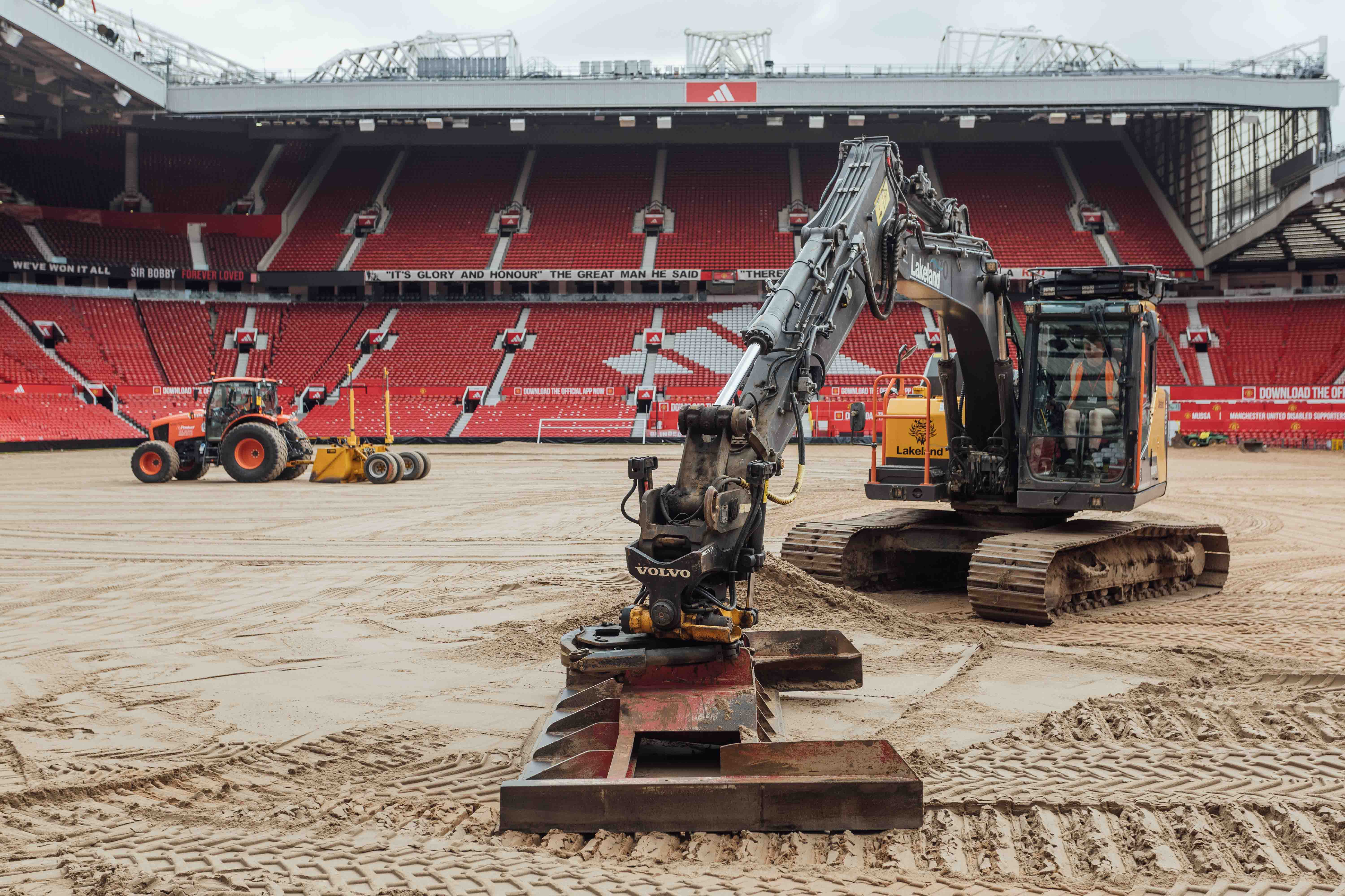 Rebuilding Old Trafford, the Theatre of Dreams project photography 12
