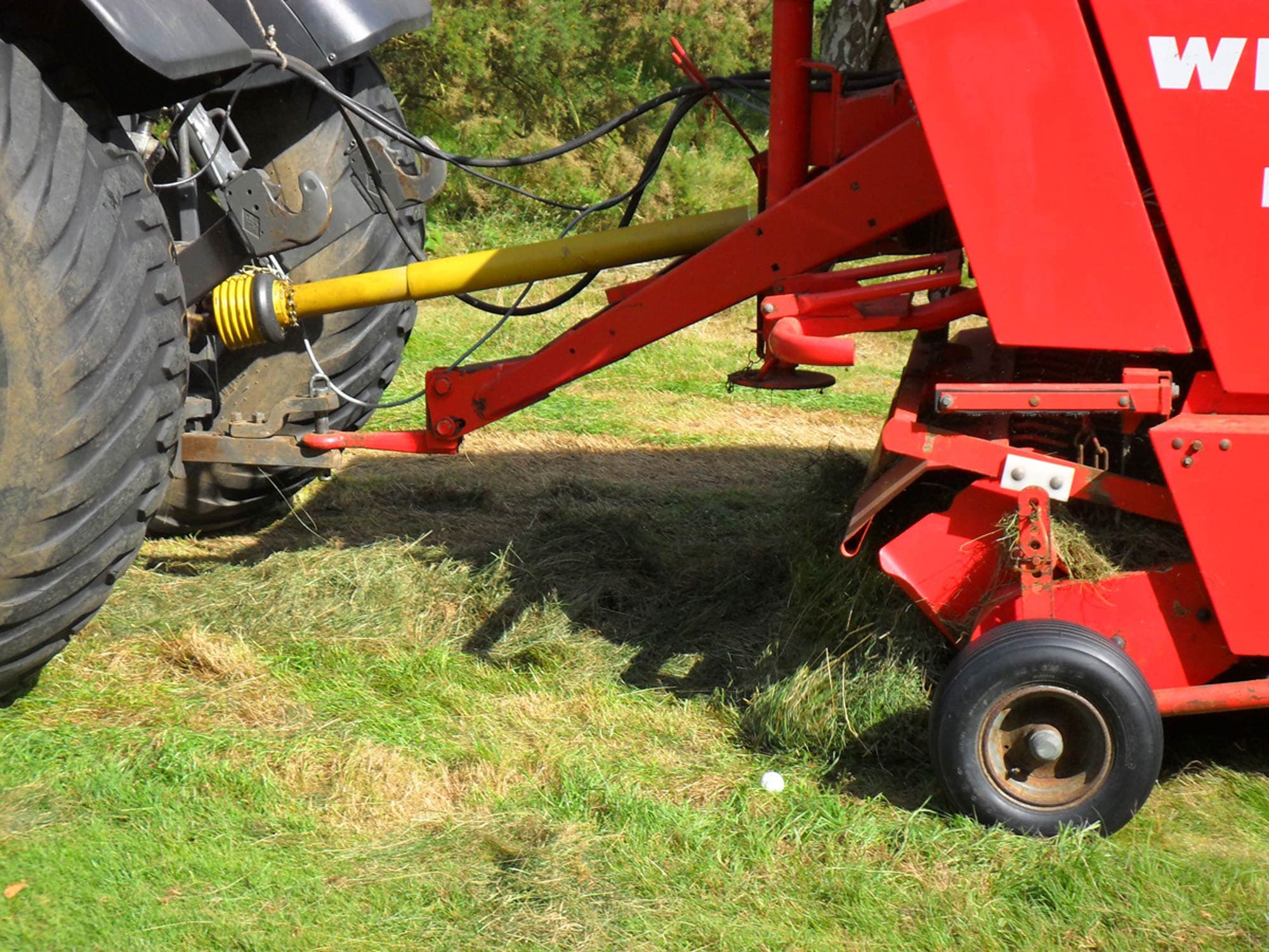 Golf Course Rough Cutting and Grass Baling project photography 20
