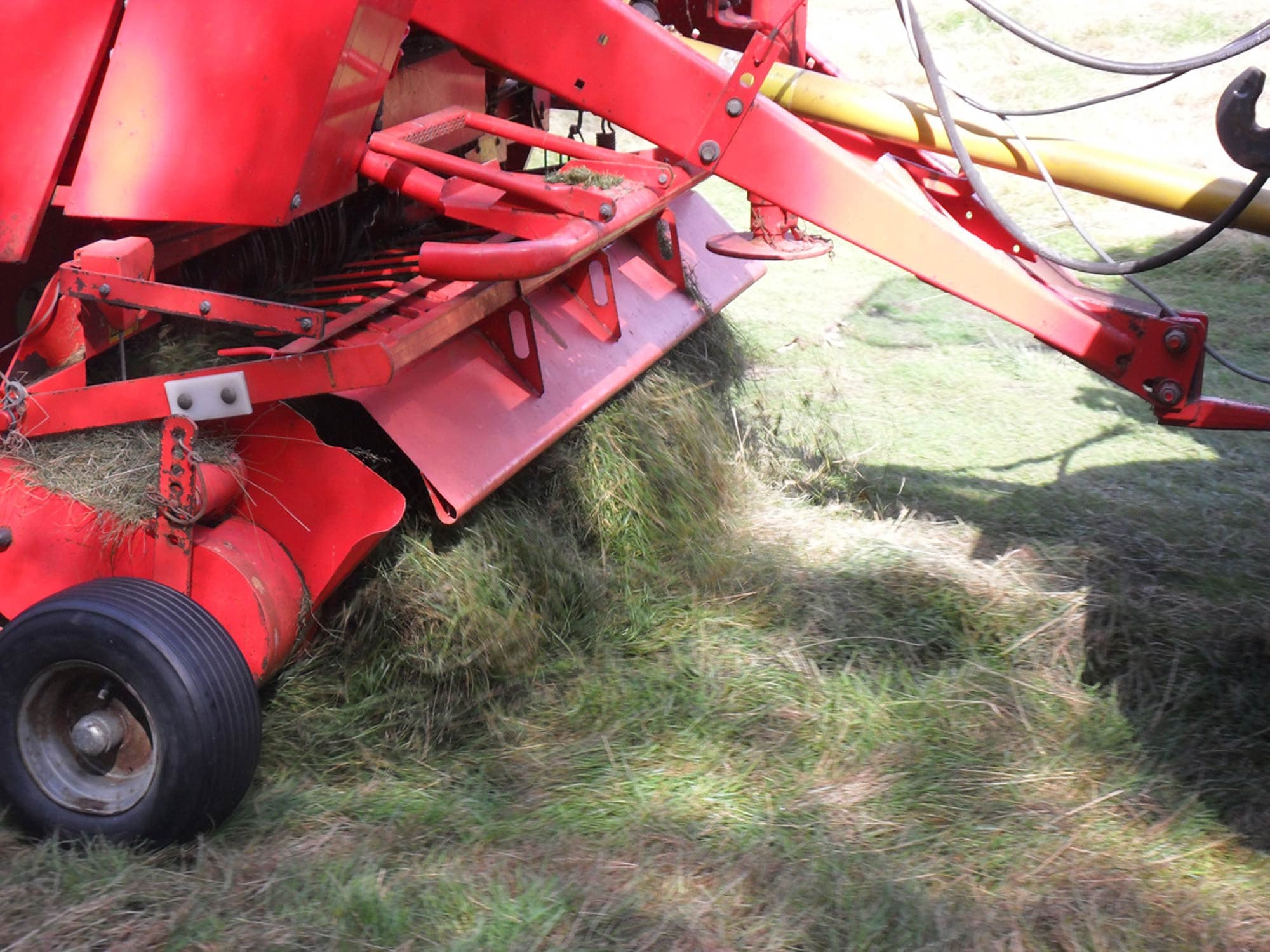 Golf Course Rough Cutting and Grass Baling project photography 21