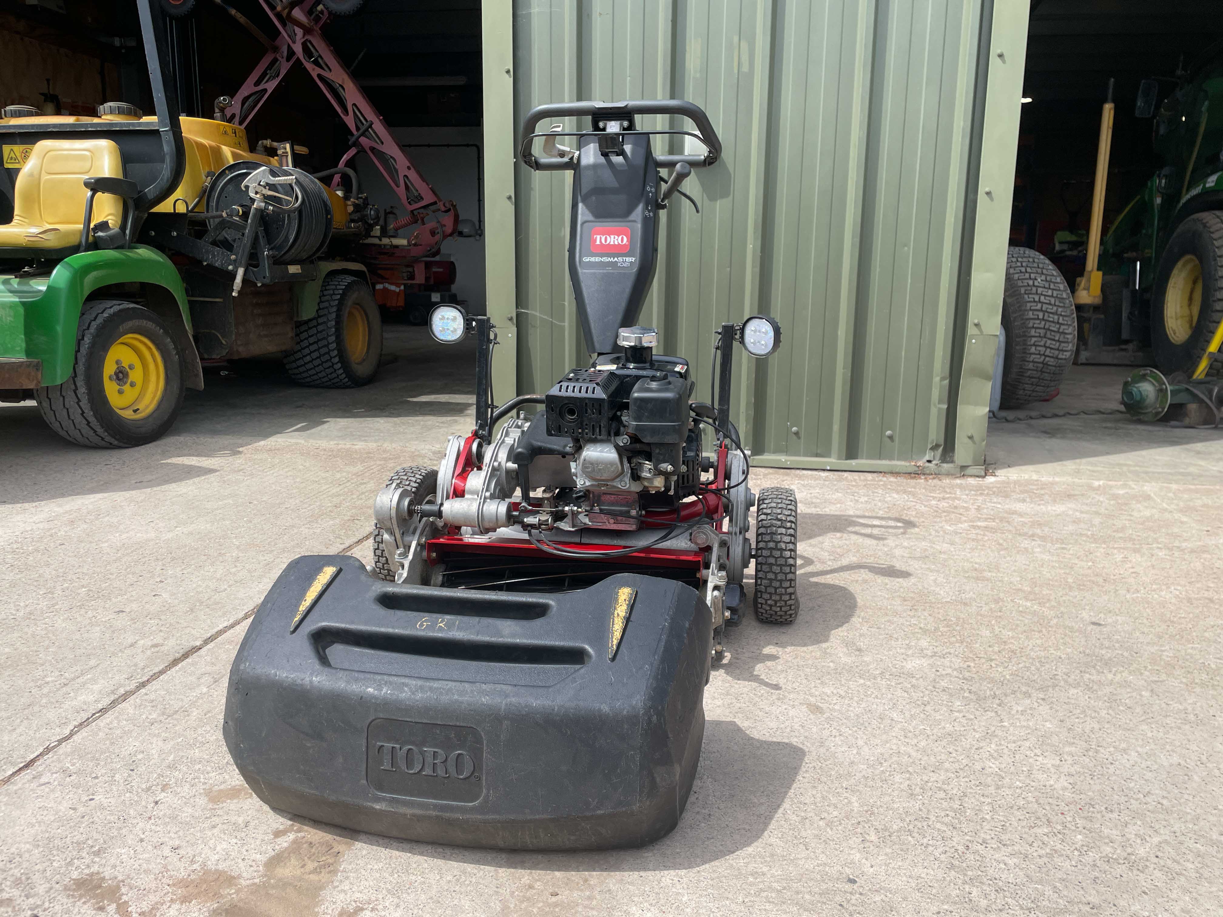 Toro Greensmaster 1021 Greens Mower