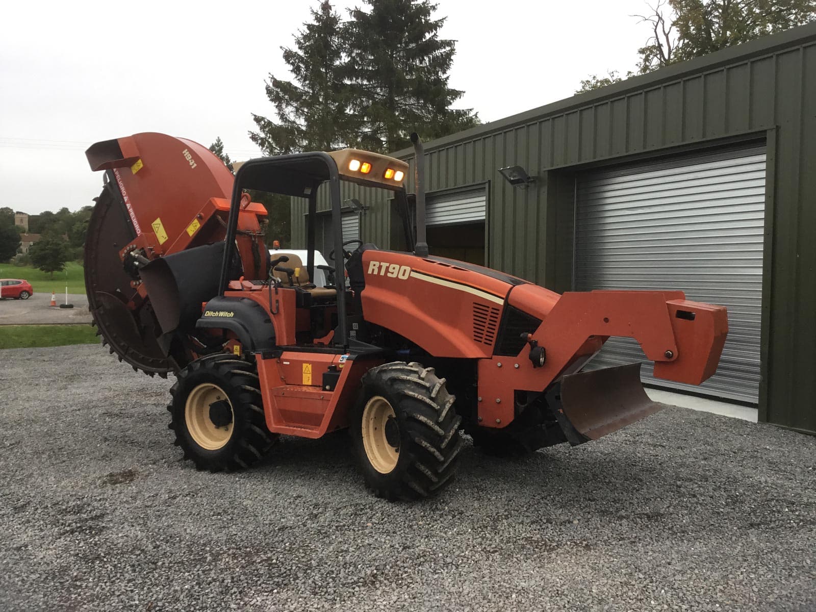 Ditch Witch RT90H