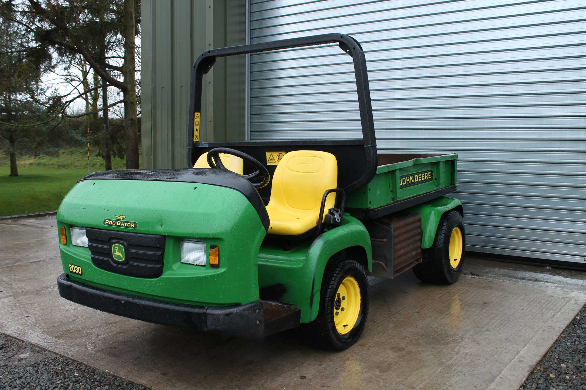 John Deere 2030 ProGator